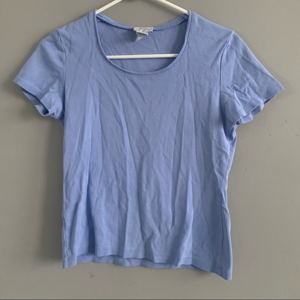 ANN TAYLOR LOFT SIMPLE LIGHT BLUE SHIRT